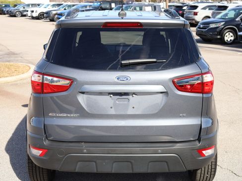 Used 2021 Ford EcoSport SE w/ SE Convenience Package image 4