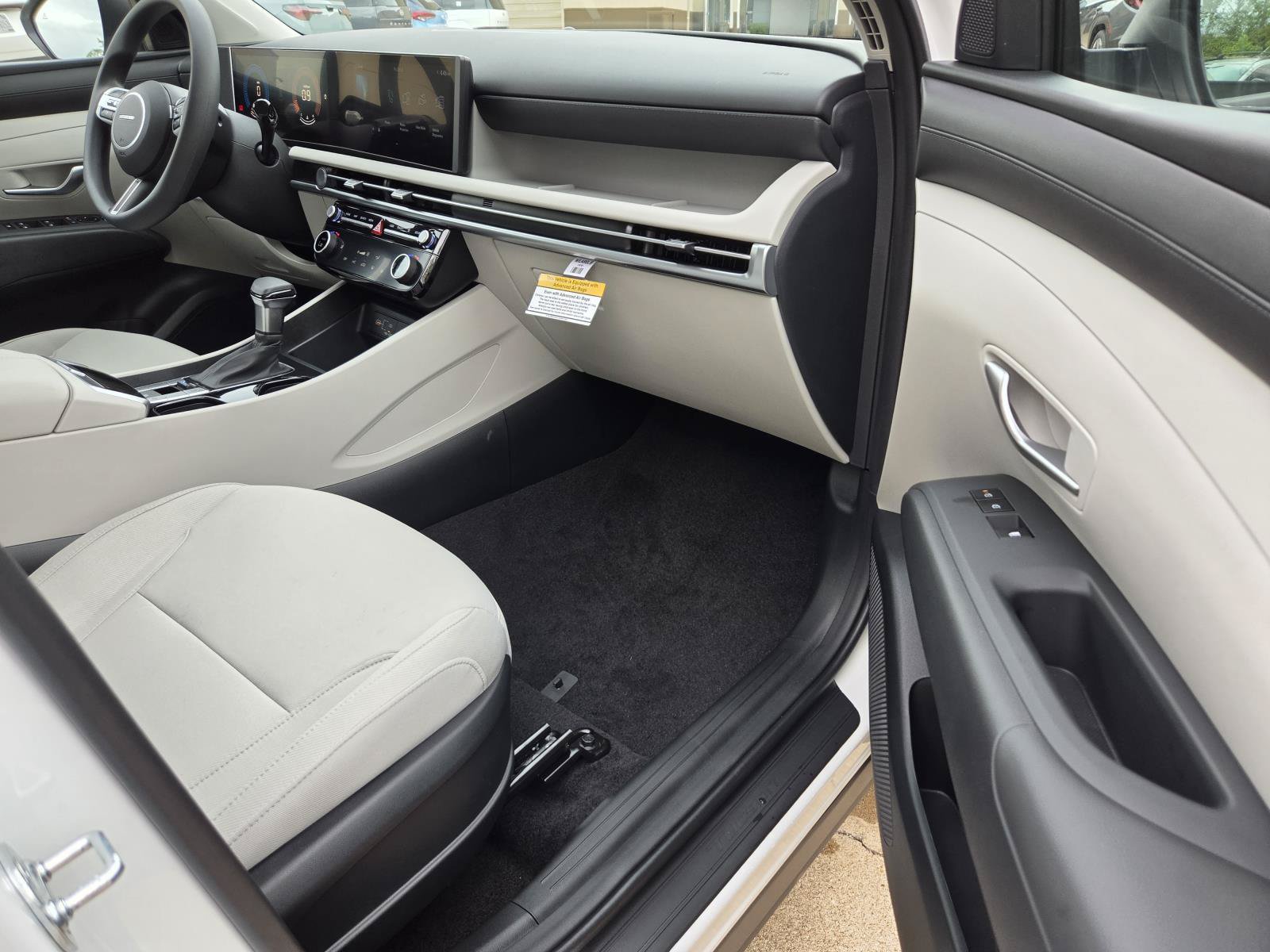 New 2026 Hyundai Tucson SEL FWD image 7