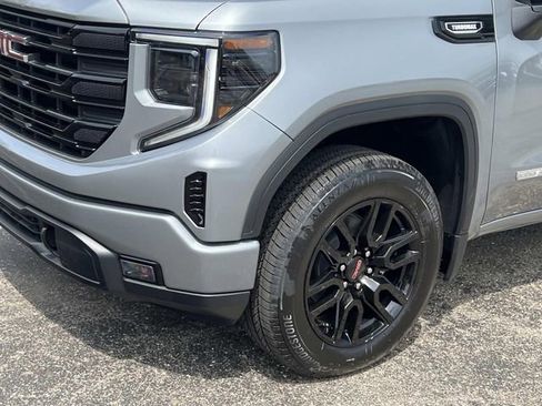 New 2026 GMC Sierra 1500 Elevation AWD/4WD image 9