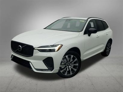New 2025 Volvo XC60 B5 Core w/ Protection Package Premier