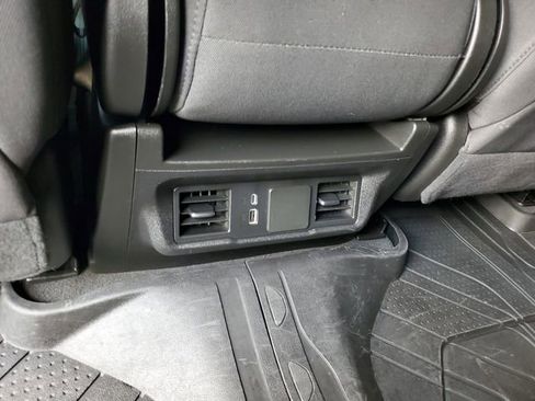 Used 2024 Chevrolet Silverado 2500 Custom w/ Custom Value Package AWD/4WD image 17