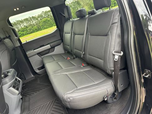 Used 2024 Ford F350 XLT AWD/4WD image 16