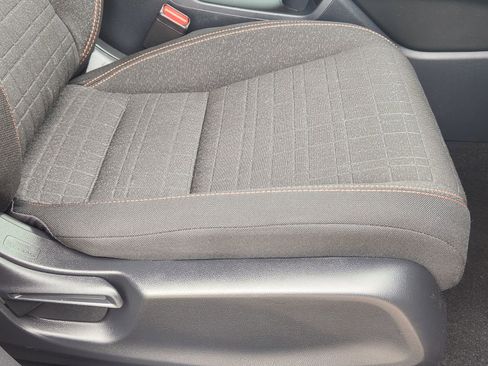Certified 2025 Honda HR-V Sport image 28