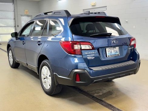 Used 2019 Subaru Outback 2.5i Premium AWD/4WD image 7