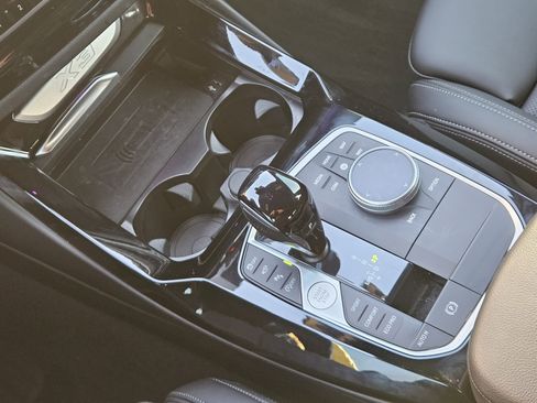 Used 2024 BMW X3 sDrive30i w/ M Sport Package image 22