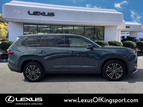 Used 2026 Toyota Grand Highlander AWD Hybrid image 6