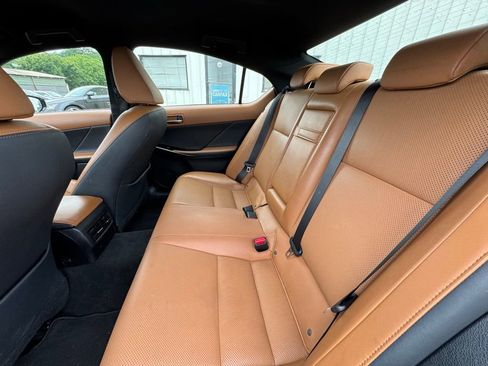Used 2022 Lexus IS 300 w/ Accessory Package RWD image 13