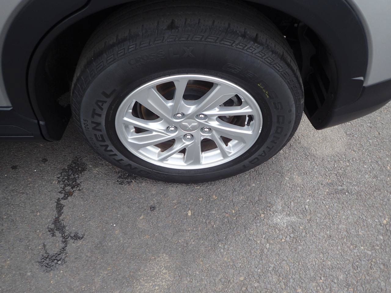 Used 2018 Mitsubishi Eclipse Cross ES FWD image 24