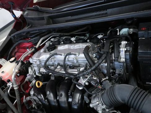 Used 2022 Toyota Corolla LE image 8