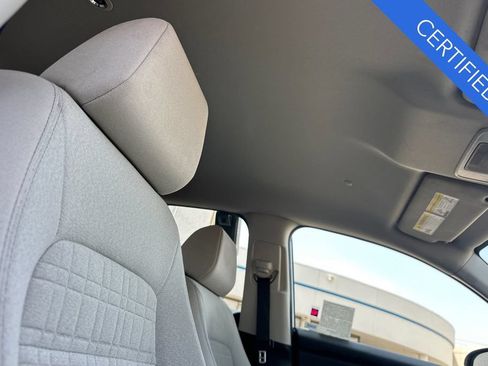 Certified 2025 Honda HR-V LX image 18