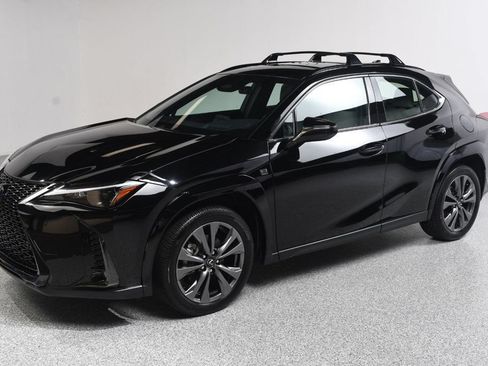 Used 2025 Lexus UX 300h AWD w/ Cold Area Package image 2