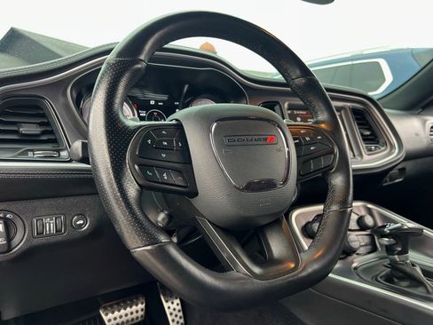 Used 2020 Dodge Challenger R/T Scat Pack w/ T/A Package image 61