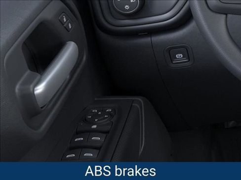 New 2026 Chevrolet Silverado 1500 Custom Trail Boss w/ LPO, Dark Essentials Package image 25