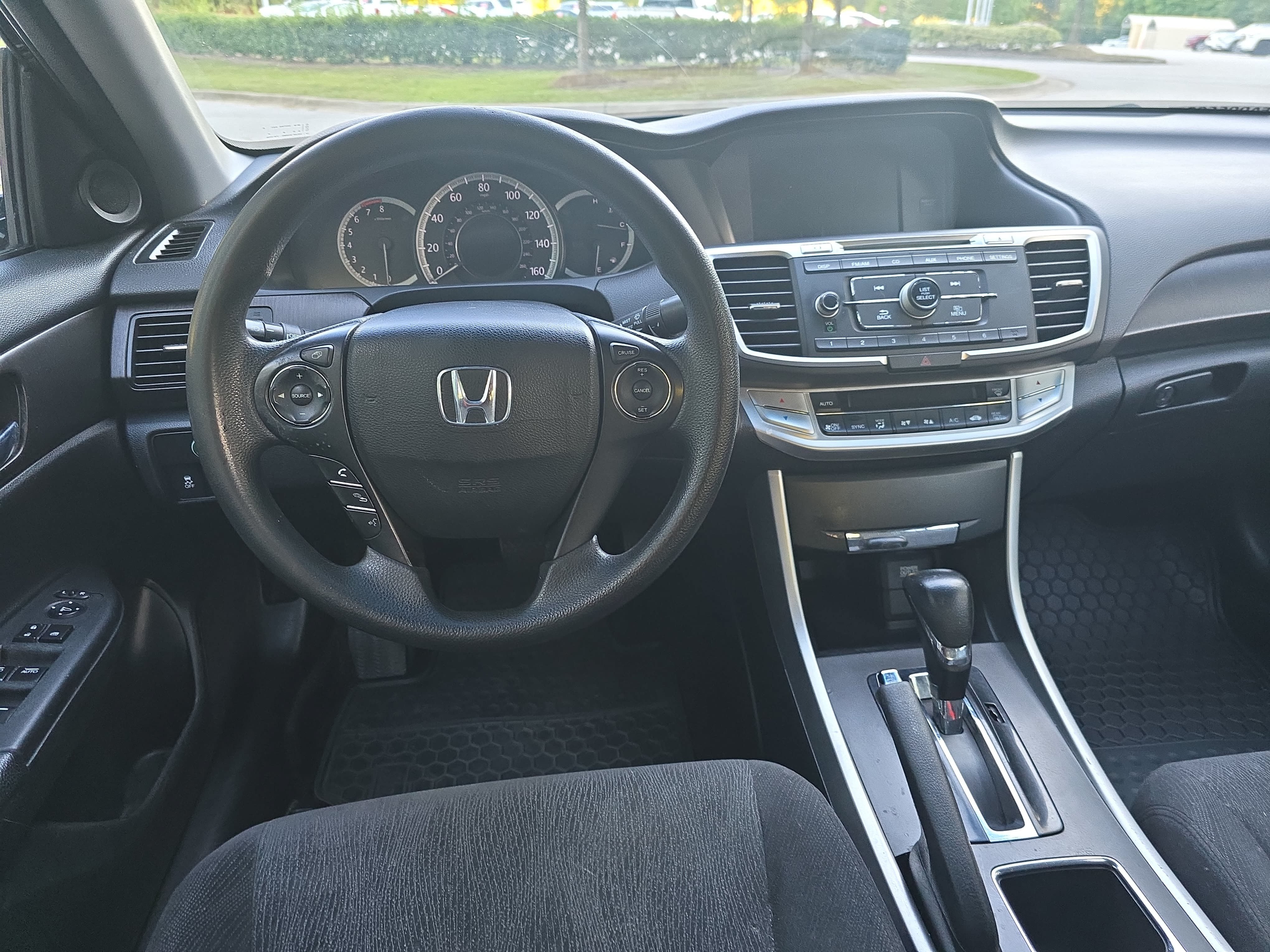 Used 2015 Honda Accord EX image 14