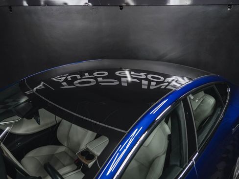 Used 2020 Tesla Model S AWD image 8