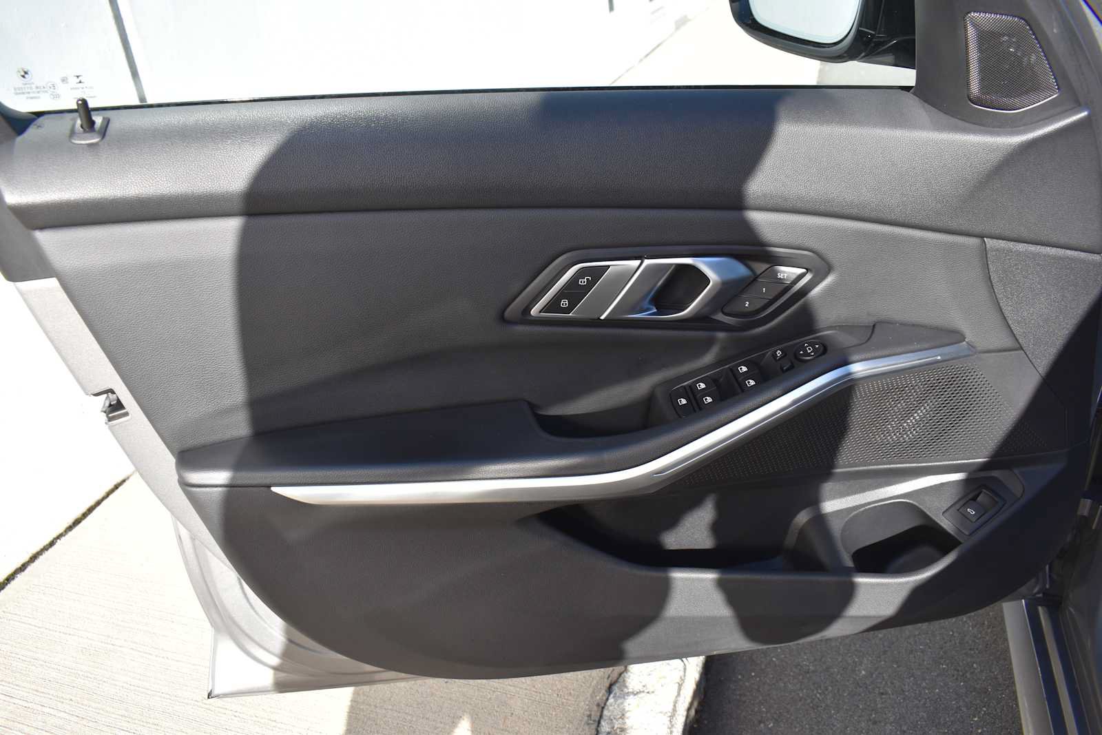 Used 2022 BMW 330i xDrive Sedan w/ M Sport Package AWD/4WD image 21