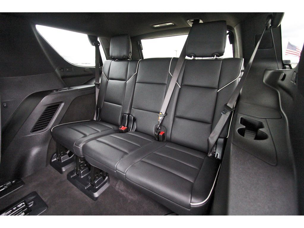 Used 2025 Cadillac Escalade Sport w/ LPO, Floor Liner Package RWD image 13
