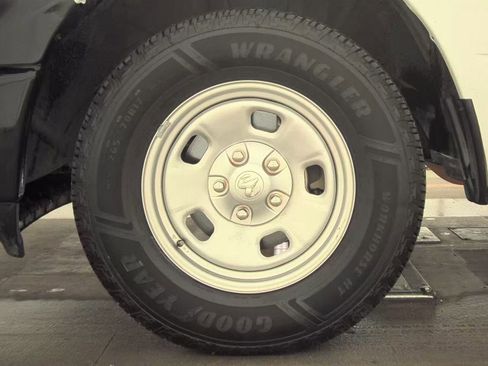 Used 2021 RAM 1500 Tradesman w/ Popular Equipment Group RWD image 13