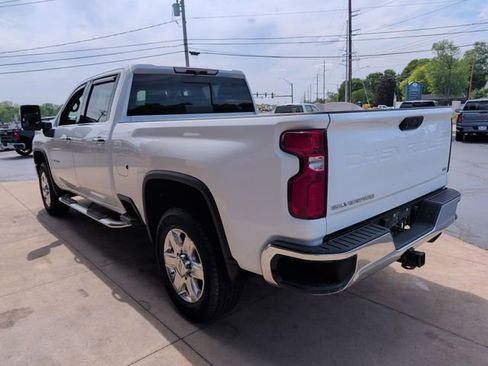 Used 2022 Chevrolet Silverado 2500 LTZ AWD/4WD image 7