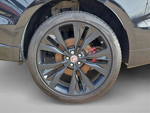 Used 2017 Jaguar F-PACE S image 25