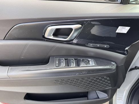 New 2026 Kia Carnival SX Prestige image 10