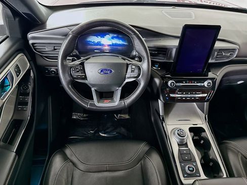 Used 2022 Ford Explorer ST w/ Equipment Group 401A image 3
