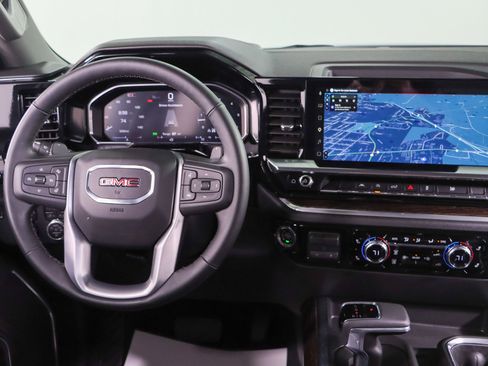 Used 2026 GMC Sierra 1500 Elevation AWD/4WD image 17