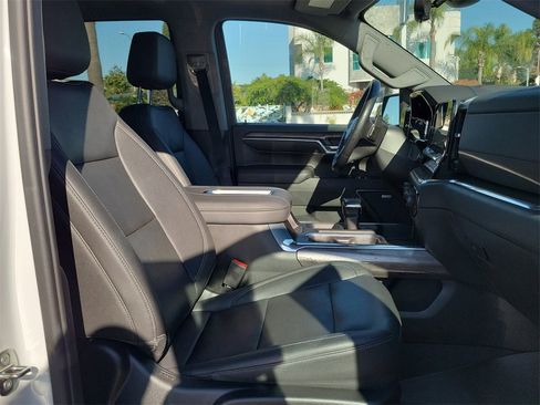 Used 2022 Chevrolet Silverado 1500 LTZ w/ LTZ Premium Package image 21