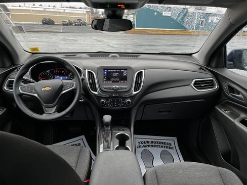 Used 2023 Chevrolet Equinox LT image 10