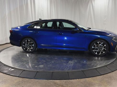 Used 2025 Kia K5 EX image 2