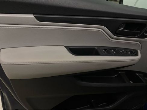 Used 2021 Honda Odyssey EX-L image 26