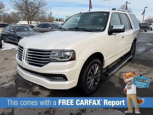 Used 2016 Lincoln Navigator Select image 1