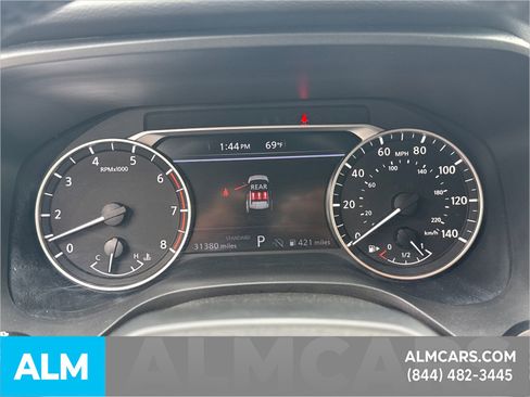 Used 2025 Nissan Rogue SV FWD image 32