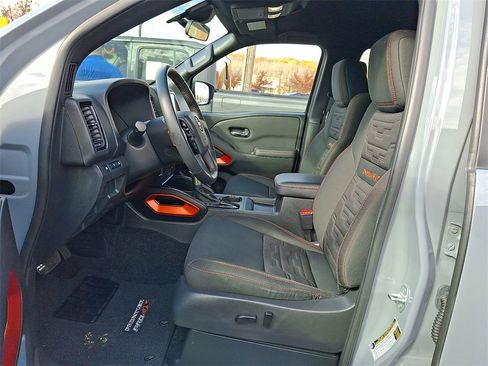 Used 2023 Nissan Frontier PRO-4X w/ Tow Package image 3