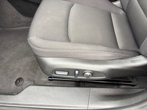 Used 2024 Chevrolet Malibu LT FWD image 7
