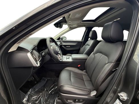 Used 2024 MAZDA CX-90 Plug-In Hybrid w/ Preferred AWD/4WD image 9