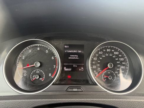 Used 2019 Volkswagen Golf Alltrack S AWD/4WD image 11