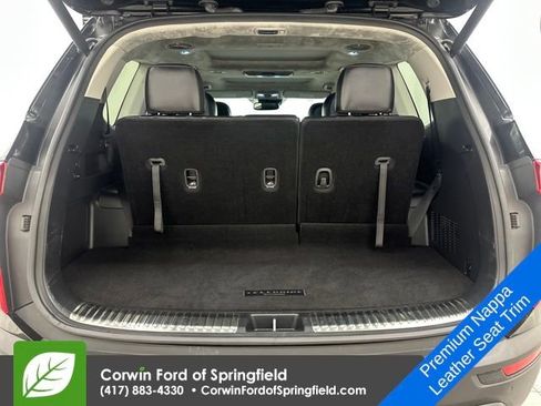 Used 2021 Kia Telluride SX w/ SX Prestige Package image 16