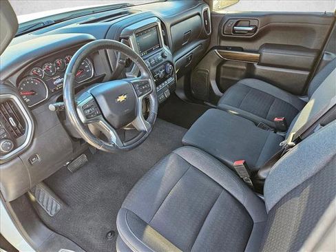 Used 2022 Chevrolet Silverado 1500 LT RWD image 9