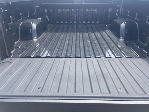 Certified 2023 Chevrolet Silverado 1500 LT AWD/4WD image 8