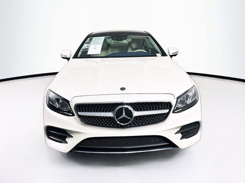 Used 2018 Mercedes-Benz E 400 E 400 image 2
