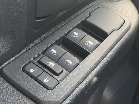 Used 2025 RAM 2500 Tradesman w/ Chrome Appearance Group image 22