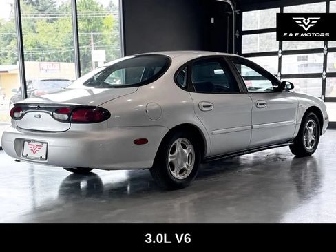 Used 1998 Ford Taurus LX FWD image 3