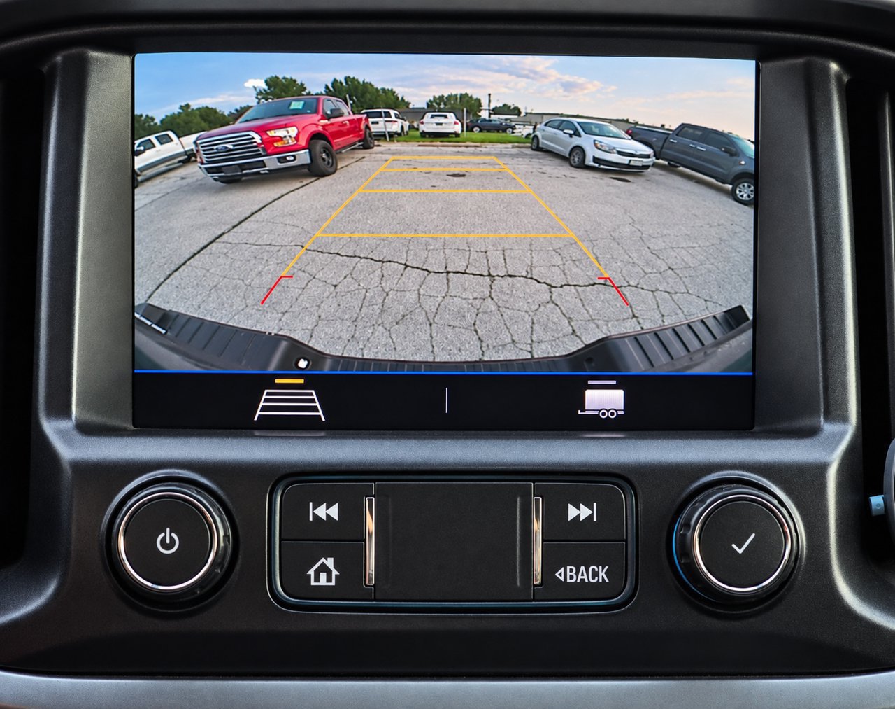 Used 2021 Chevrolet Colorado LT AWD/4WD image 20