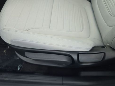 New 2026 Hyundai Santa Cruz SE AWD/4WD image 12