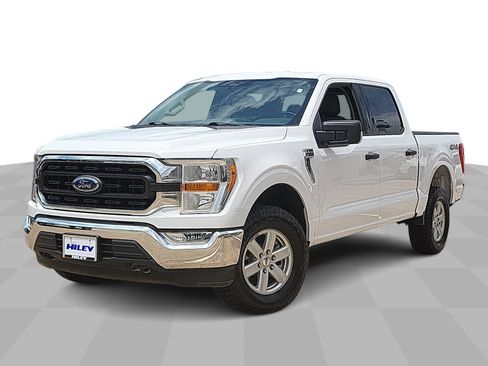 Used 2021 Ford F150 XLT w/ Equipment Group 301A Mid AWD/4WD image 4