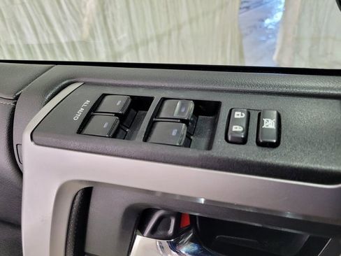 Used 2017 Toyota 4Runner SR5 image 42