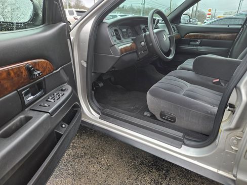 Used 2007 Mercury Grand Marquis GS image 5