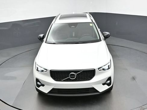 New 2026 Volvo XC40 B5 Plus w/ Climate Package AWD/4WD image 46