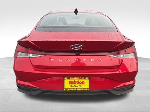 Used 2023 Hyundai Elantra SEL w/ Cargo Package image 6